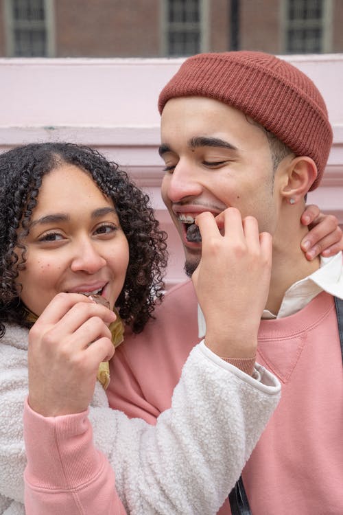 有关一对, 一起, 乐天派的免费素材图片