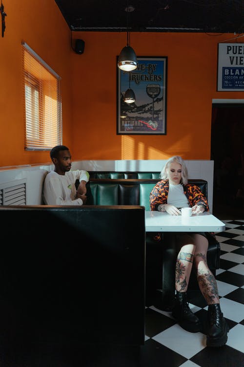 有关一起, 分手, 坐的免费素材图片