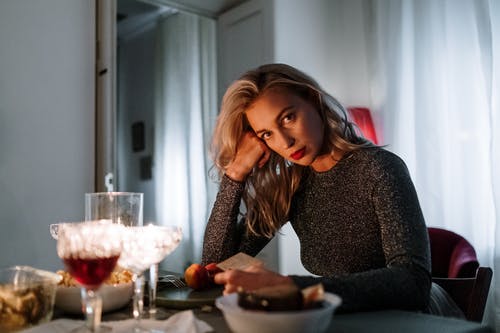 有关人, 在家, 女人的免费素材图片