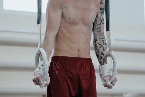 有关刺青, 戒指, 手的免费素材图片