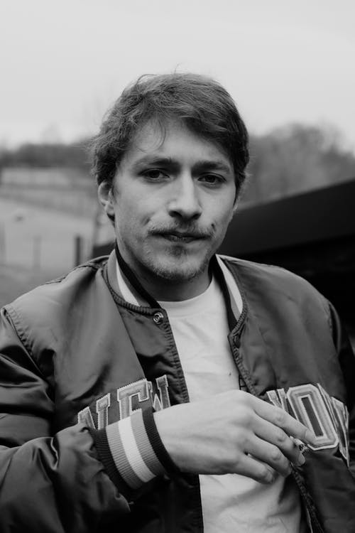 有关人, 垂直拍摄, 夹克的免费素材图片