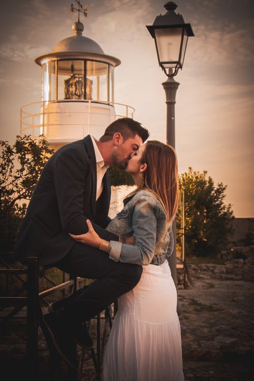 有关一对, 吻, 姻缘的免费素材图片