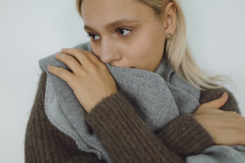 有关围巾, 女人, 漂亮的免费素材图片