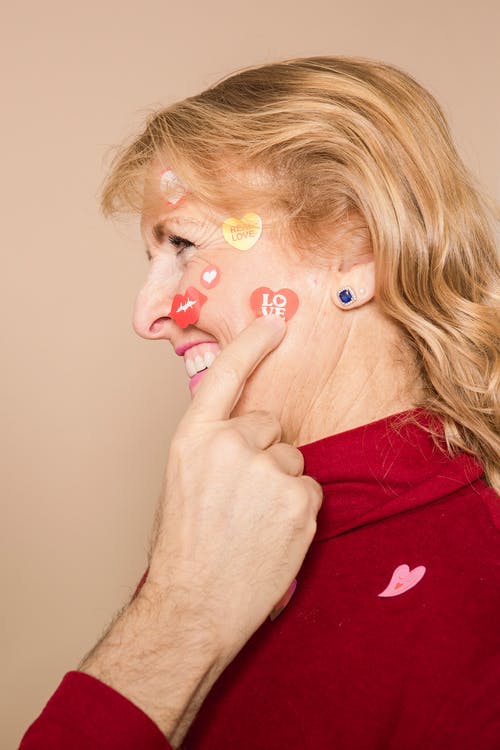 有关侧面图, 可爱, 喜悦的免费素材图片