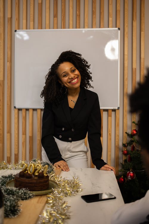 有关2021, 圣诞季节, 圣诞气氛的免费素材图片