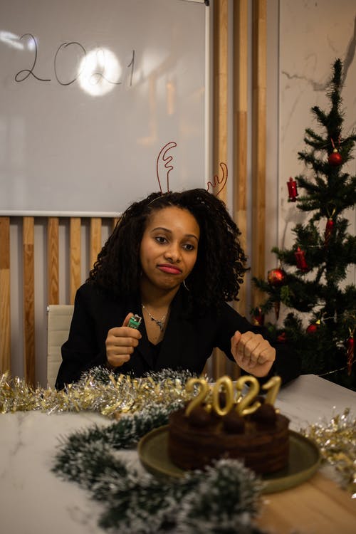 有关2021, 圣诞季节, 圣诞气氛的免费素材图片