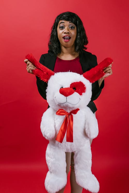 有关填充玩具, 女人, 幸福的免费素材图片