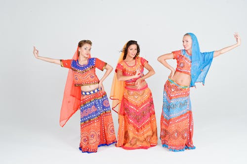 有关传统服饰, 全景, 女性的免费素材图片