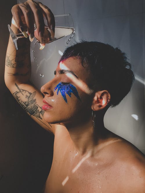 有关傾注, 刺青, 刺青的的免费素材图片