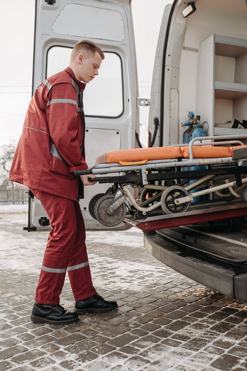 有关emt, 人, 护理人员的免费素材图片