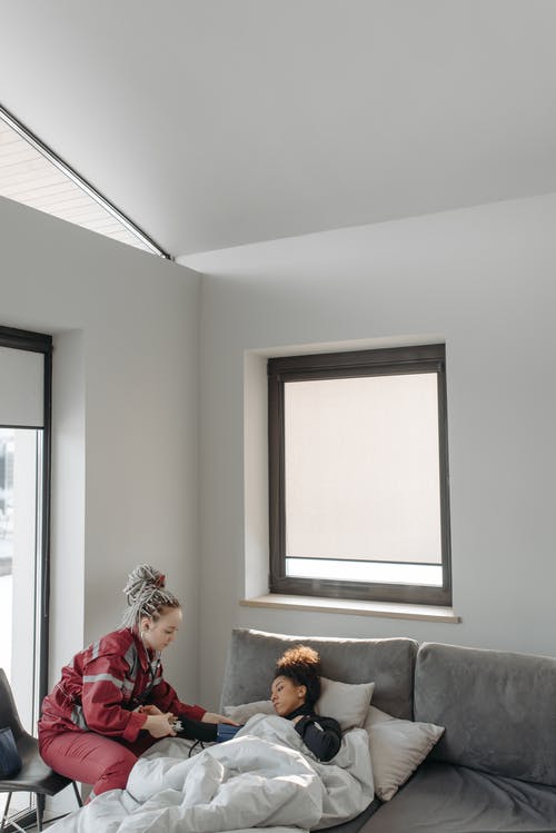 有关emt, 发热, 室內的免费素材图片