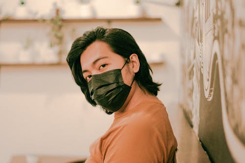 有关covid-19, T恤, 人的免费素材图片