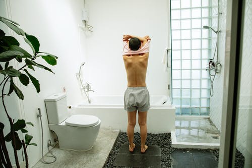 有关T恤, 不露面, 休閒的免费素材图片