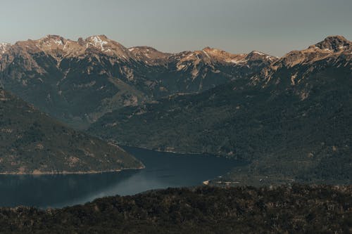 有关不均匀的, 和平的, 和諧的免费素材图片