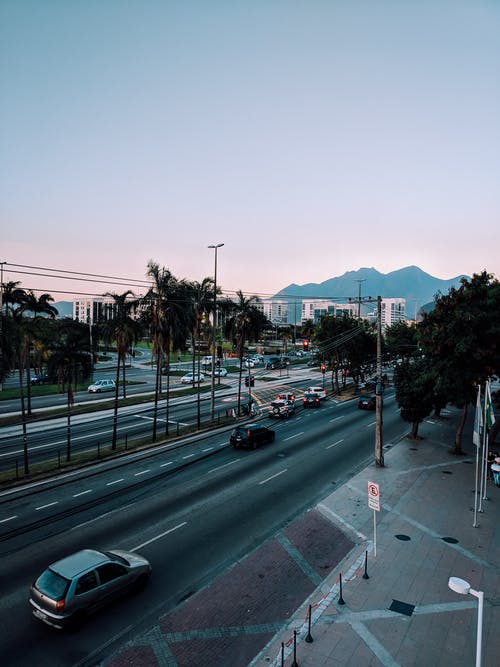 有关垂直拍摄, 城市, 戶外的免费素材图片