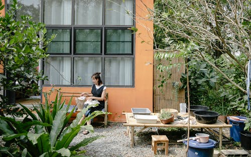 有关全身, 冷靜, 圍裙的免费素材图片