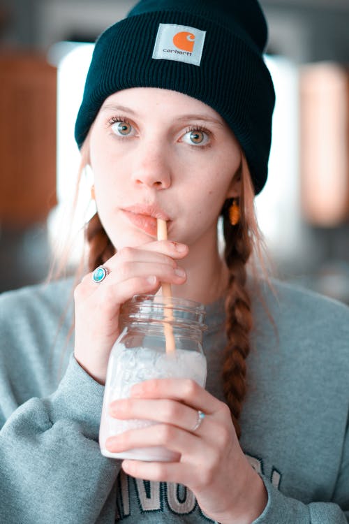 有关呷, 喝, 垂直拍摄的免费素材图片