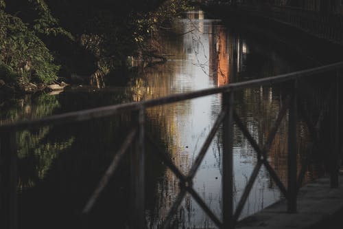 有关人行天橋, 分公司, 反射的免费素材图片