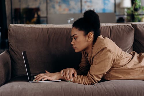 有关在家, 工作的, 抱枕的免费素材图片