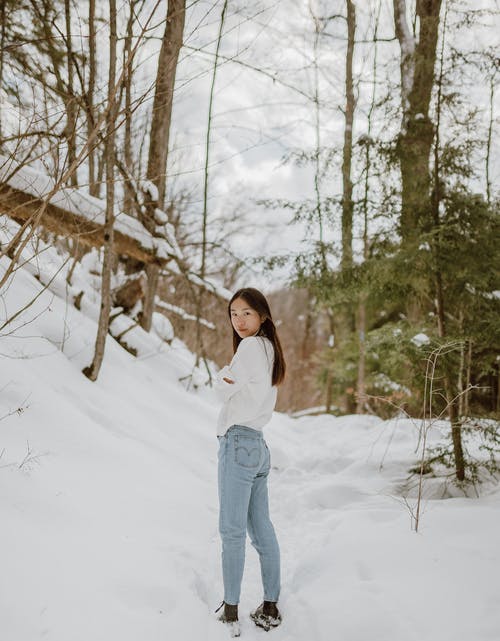 有关人行道, 全身, 冬季的免费素材图片