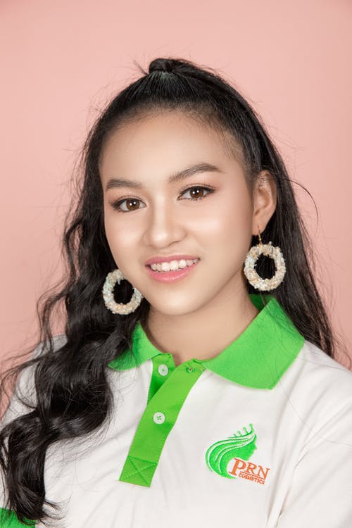 有关人, 嘴唇, 垂直拍摄的免费素材图片