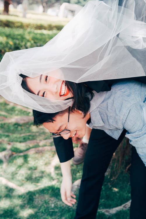 有关人, 垂直拍摄, 女人的免费素材图片