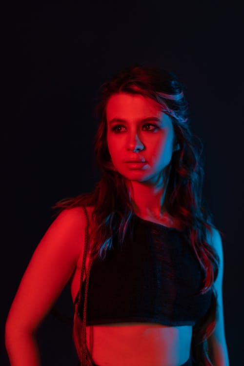 有关中空裝, 垂直拍摄, 女人的免费素材图片