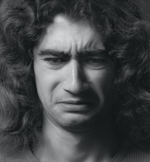 有关人, 单色, 卷卷的的免费素材图片