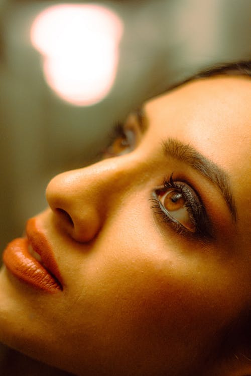 有关人脸, 侧面图, 光的免费素材图片