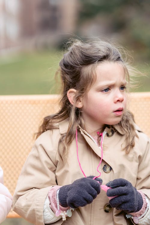 有关儿童, 卷发, 可爱的免费素材图片