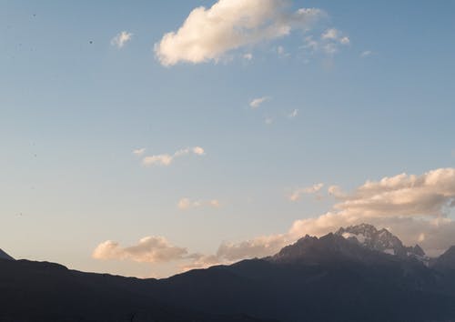 有关剪影, 山丘, 户外的免费素材图片