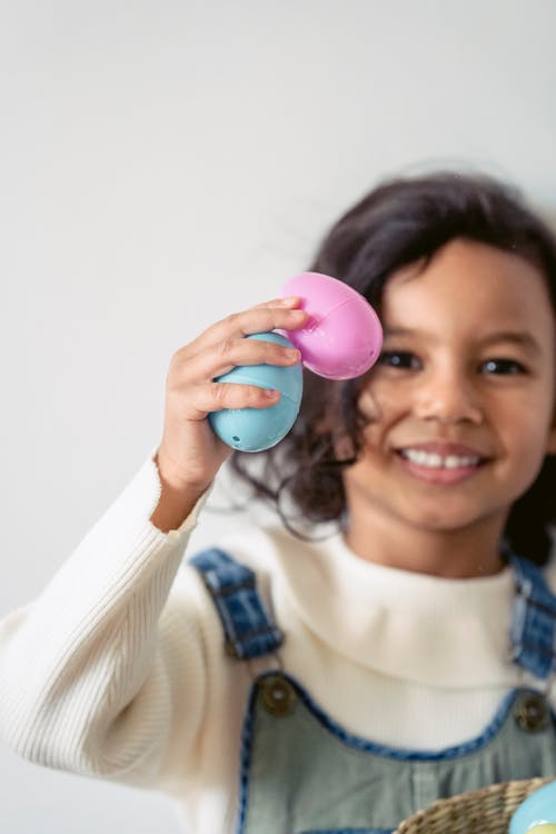 有关儿童, 垂直拍摄, 女孩的免费素材图片