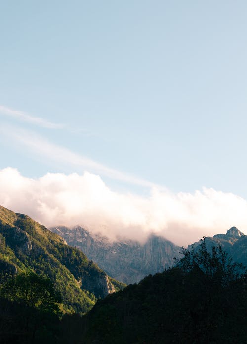 有关Copyspace, 垂直拍摄, 山的免费素材图片