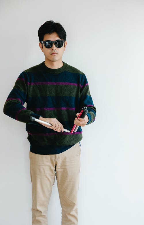 有关人, 休闲装, 严肃的免费素材图片