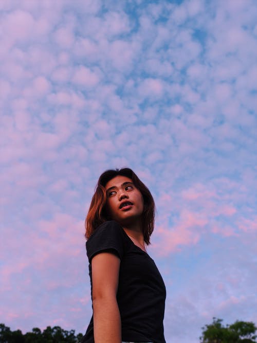 有关垂直拍摄, 女人, 户外的免费素材图片