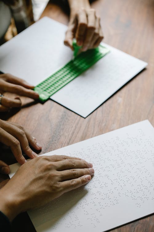 有关压花, 学习, 专注的免费素材图片