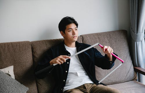 有关人, 休闲装, 严肃的免费素材图片