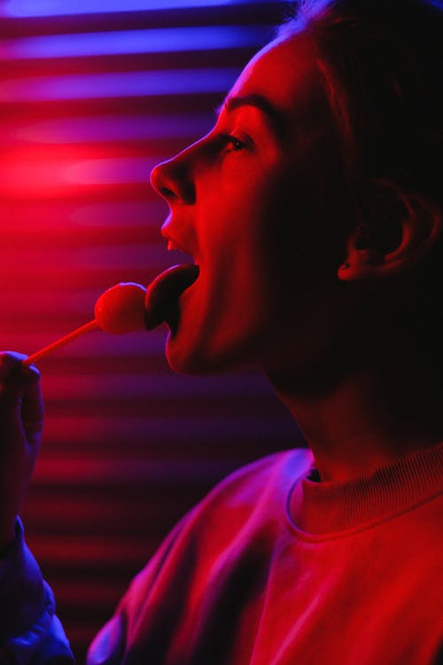 有关侧面图, 剪影, 垂直拍摄的免费素材图片