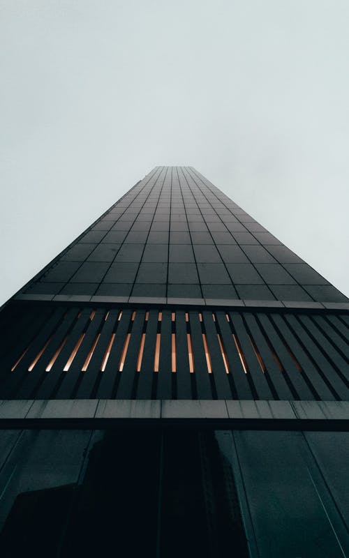 有关不动产, 从下面, 低角度的免费素材图片