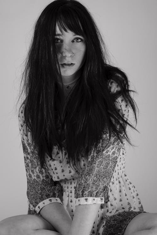 有关人, 单色, 垂直拍摄的免费素材图片