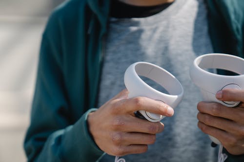 有关3C用品, 不露面, 人的免费素材图片