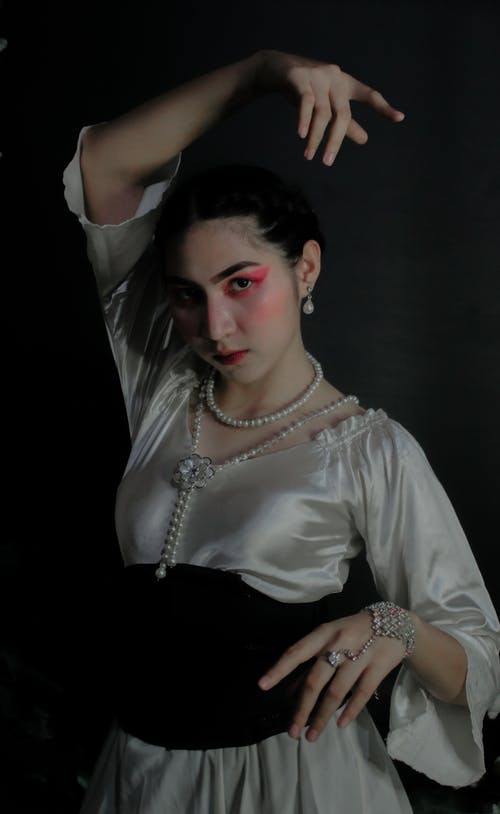 有关优雅, 光鲜亮丽, 垂直拍摄的免费素材图片