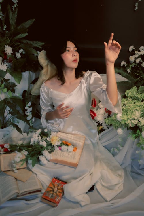 有关优雅, 光鲜亮丽, 图书的免费素材图片