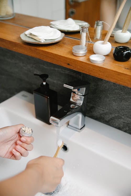 有关下沉, 不露面, 个人的免费素材图片