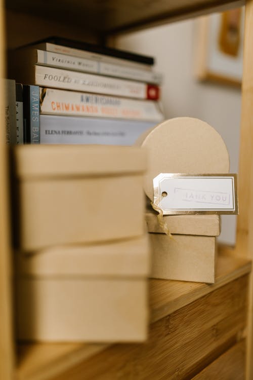 有关垂直拍摄, 架子, 标签的免费素材图片