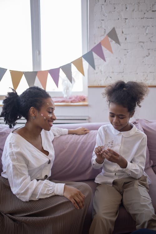 有关三角旗, 坐, 庆祝的免费素材图片