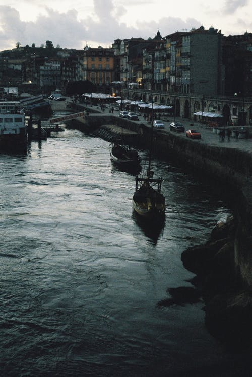 有关交通系统, 垂直拍摄, 城市的免费素材图片