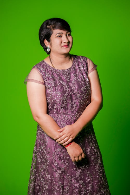 有关垂直拍摄, 女人, 工作室拍摄的免费素材图片