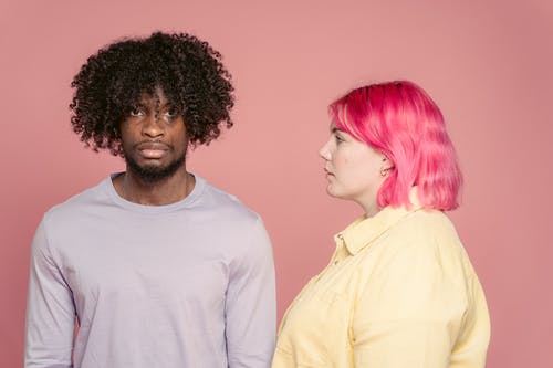 有关一对, 一瞥, 一起的免费素材图片