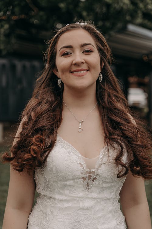 有关优雅, 光鲜亮丽, 垂直拍摄的免费素材图片